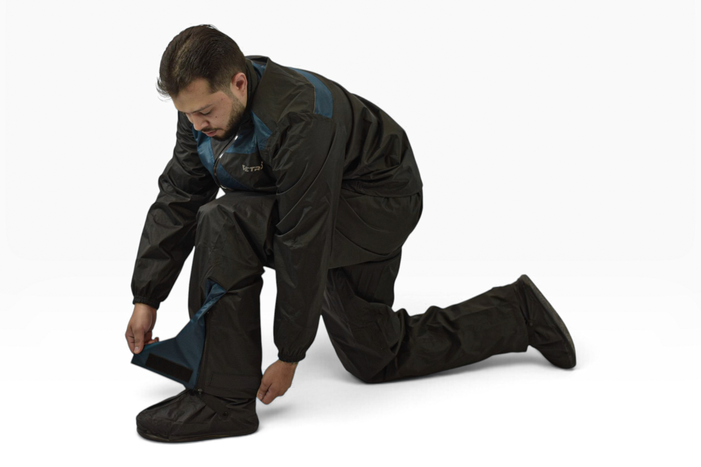 Impermeable Street Negro Azul 2026